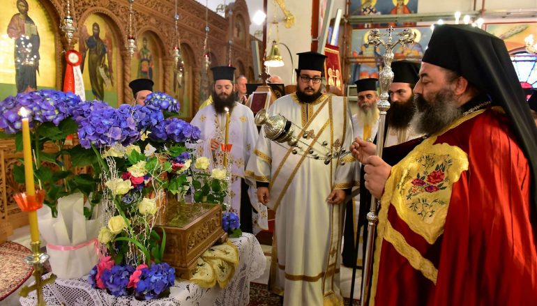 Εσπερινός των Αγίων Κωνσταντίνου και Ελένης στην Ι. Μ. Λαγκαδά (ΦΩΤΟ)