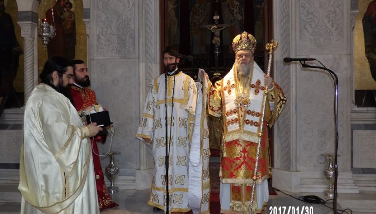 Χειροτονία διακόνου στην Ι. Μητρόπολη Κορίνθου (ΦΩΤΟ)