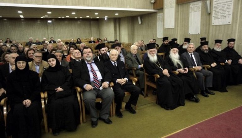 Ο Αρχιεπίσκοπος στην παρουσίαση βιβλίου για την Ι. Μ. Αγ. Θεοδώρων Καλαβρύτων (ΦΩΤΟ)