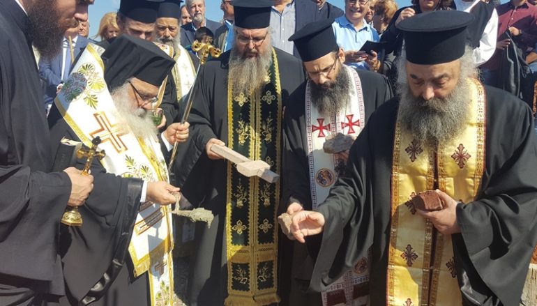 Χειροθεσίες και θεμελίωση Ναού από τον Μητροπολίτη Εδέσσης (ΦΩΤΟ)