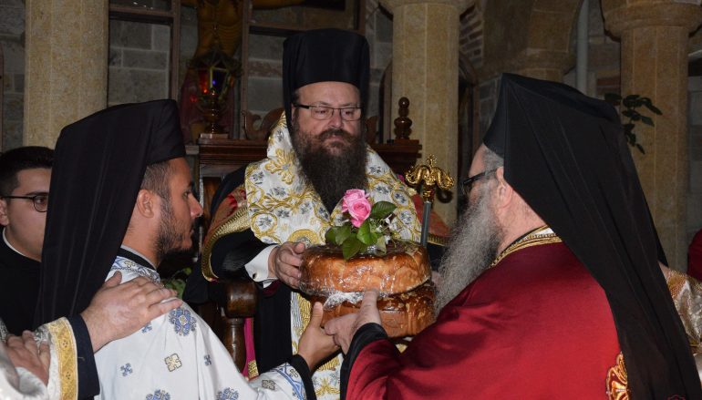 Αρχιερατικός Εσπερινός πανηγύρεως της Ι. Μονής Αγίου Ιεροθέου Μεγάρων (ΦΩΤΟ)