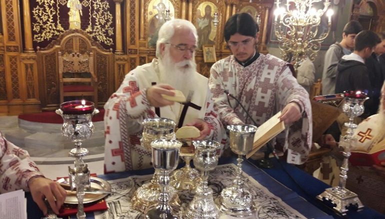 Η Θεία Λειτουργία του Αγίου Ιακώβου από τον Μητροπολίτη Δημητριάδος (ΦΩΤΟ)