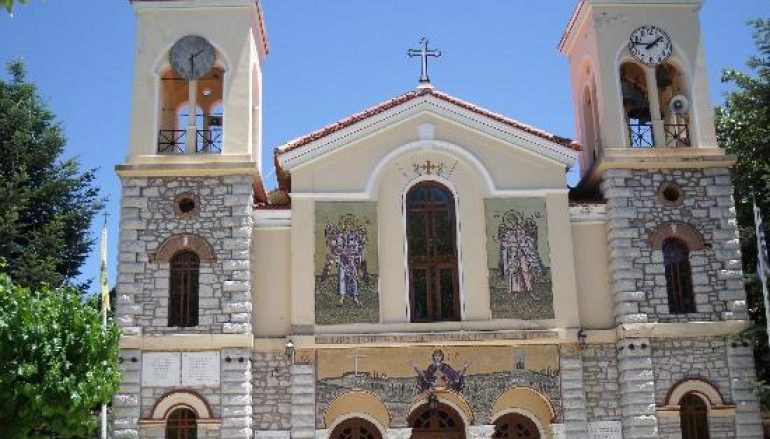 Ιερόσυλοι διέρρηξαν τo Mητροπολιτικό Nαό Καλαβρύτων