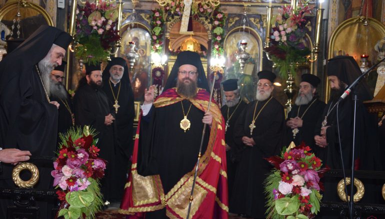 Αρχιερατικός εσπερινός των Εισοδίων της Θεοτόκου στη Σαλαμίνα (ΦΩΤΟ)