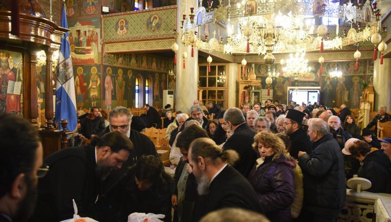 ”Δώρα Αγάπης” από τον Μητροπολίτη Ν. Ιωνίας Γαβριήλ (ΦΩΤΟ)
