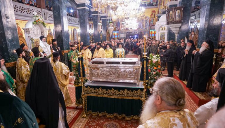 Πολυαρχιερατικός Εσπερινός στον Ι.Ν. Αγίου Αντωνίου Πολιούχου Βέροιας (ΦΩΤΟ)