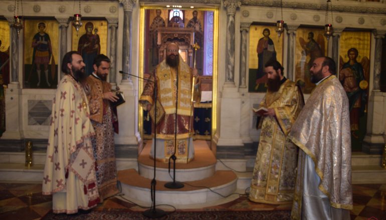 Αρχιερατική Θ. Λειτουργία στον Μητροπολιτικό Ι. Ναό Ασπροπύργου (ΦΩΤΟ)