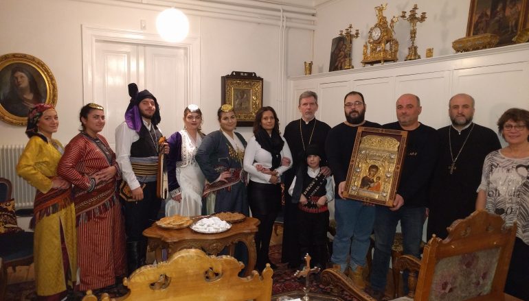 Η νεολαία Ποντίων Στοκχόλμης “τα έψαλε” στο Μητροπολίτη Σουηδίας (ΦΩΤΟ)