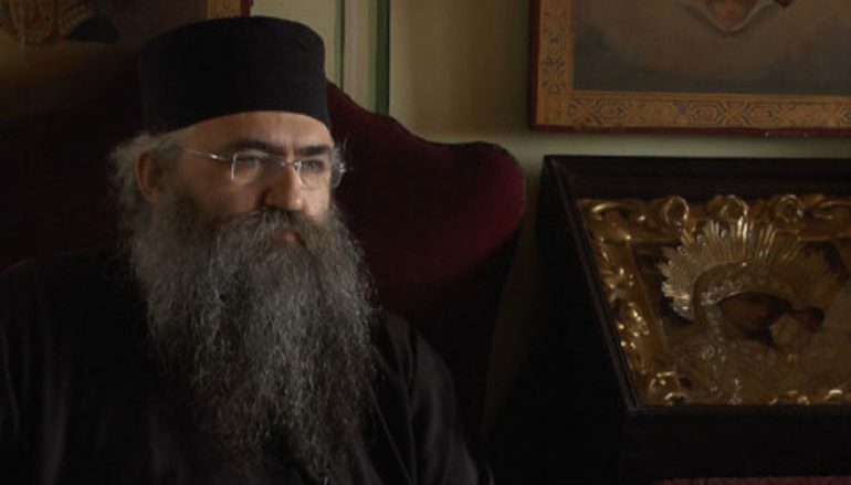 “Δεν μου λείπεις γιατί σ’ αγαπώ!”