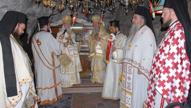 Πανηγύρισε η Ιερά Μονή Οσίου Παταπίου στο Λουτράκι (ΦΩΤΟ)