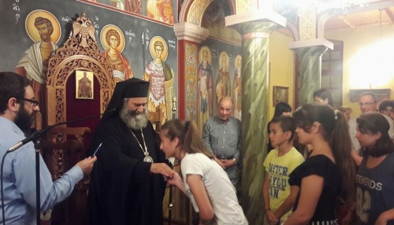 Θεία Λειτουργία και Ι. Παράκληση για τους μαθητές στη Μάνη (ΦΩΤΟ)