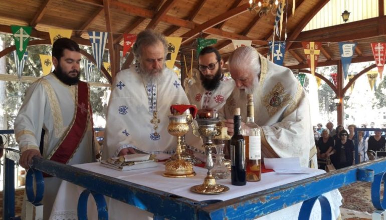 Ο εορτασμός των Αγίων Πάντων στο κοιμητήριο Αιγίου (ΦΩΤΟ)