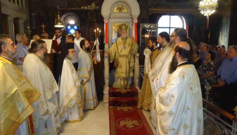 Με λαμπρότητα πανηγύρισε ο Ι. Ναός Αγίων Πάντων Καλλιθέας (ΦΩΤΟ)