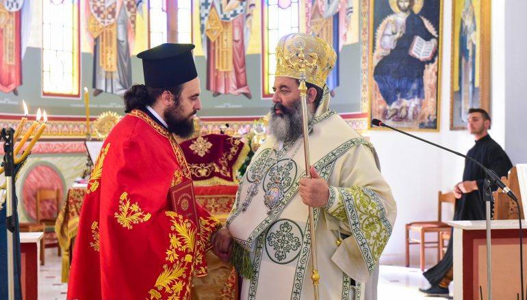 Χειροτονία Πρεσβυτέρου από τον Μητροπολίτη Λαγκαδά (ΦΩΤΟ)