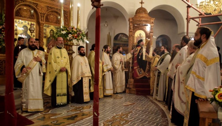 Εσπερινός για την ανακομιδή των Ιερών Λειψάνων του Αγ. Νεκταρίου στην Αίγινα