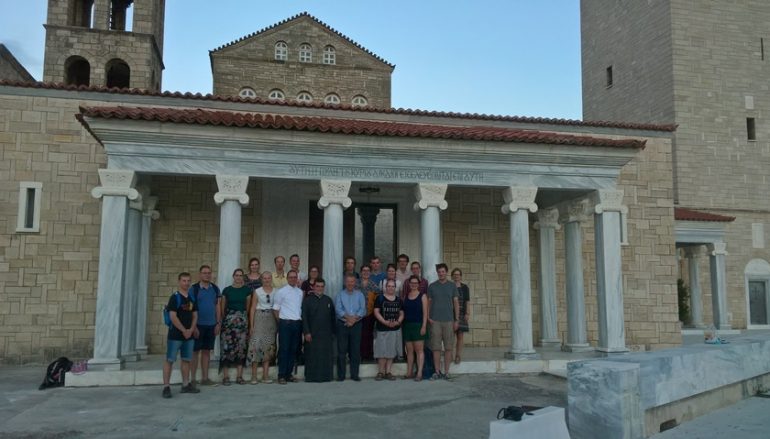 Επίσκεψη Ρωμαιοκαθολικών φοιτητών στην Ι. Μ. Κορίνθου (ΦΩΤΟ)