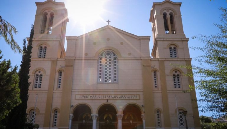 Άγνωστοι διέκοψαν Θεία Λειτουργία σε Ναό των Αθηνών