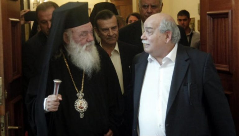 Αρχιεπίσκοπος σε Βούτση: “Μην επαναληφθούν τα ίδια λάθη”
