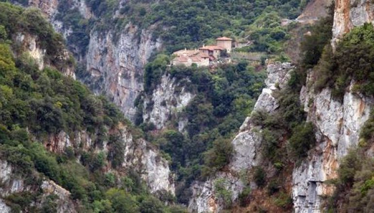Ιερά Μονή Φιλοσόφου Γορτυνίας – Το κρυφό σχολειό της Αρκαδίας
