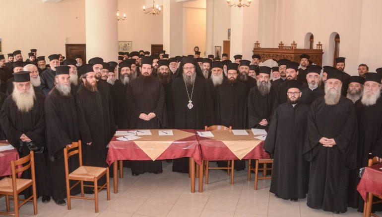 Πρώτη Ιερατική Σύναξη στην Ι. Μητρόπολη Λαρίσης (ΦΩΤΟ)