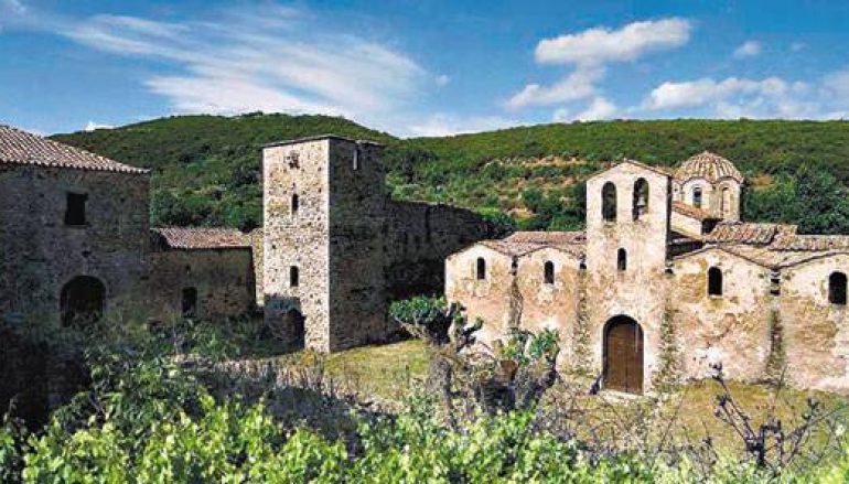 Απάντηση σε ψεύδη των «τρωκτικών» της πολιτείας