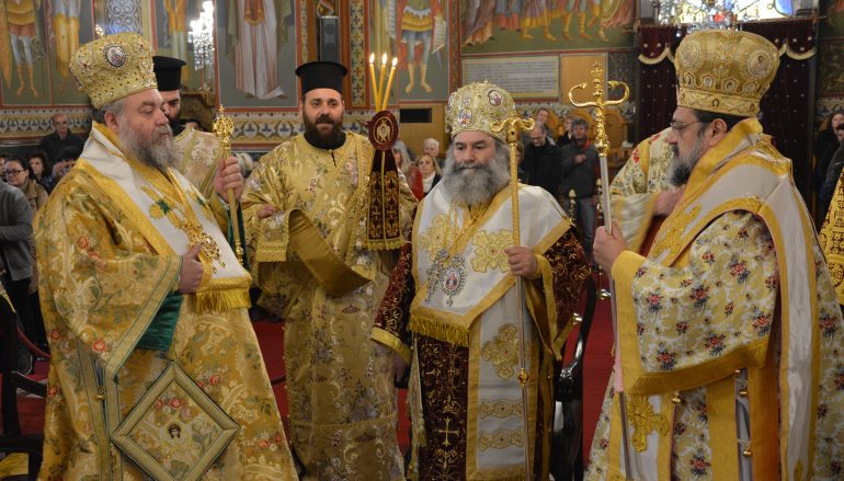 Στο θρόνο της η Παναγία Υπαπαντή στην Καλαμάτα